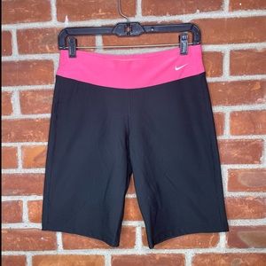 Nike vintage Y2K black long athletic biker shorts with pink band